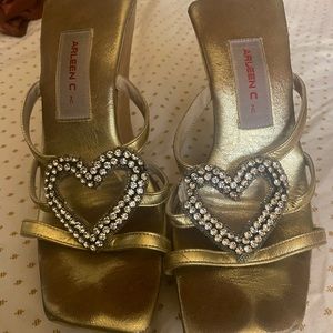 Gold heart Vintage Arlene C Wedges
